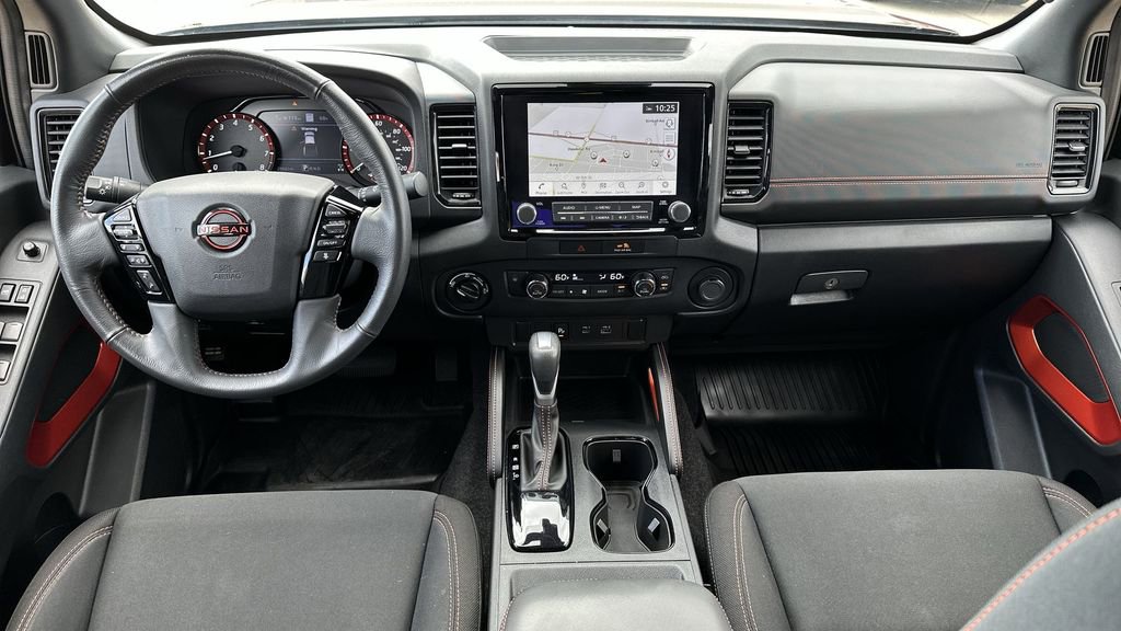 2022 Nissan Frontier Crew Cab PRO-4X photo 18