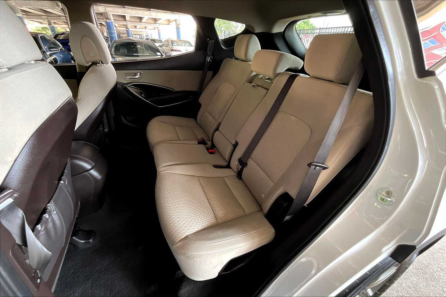 2017 Hyundai Santa Fe Sport photo 17