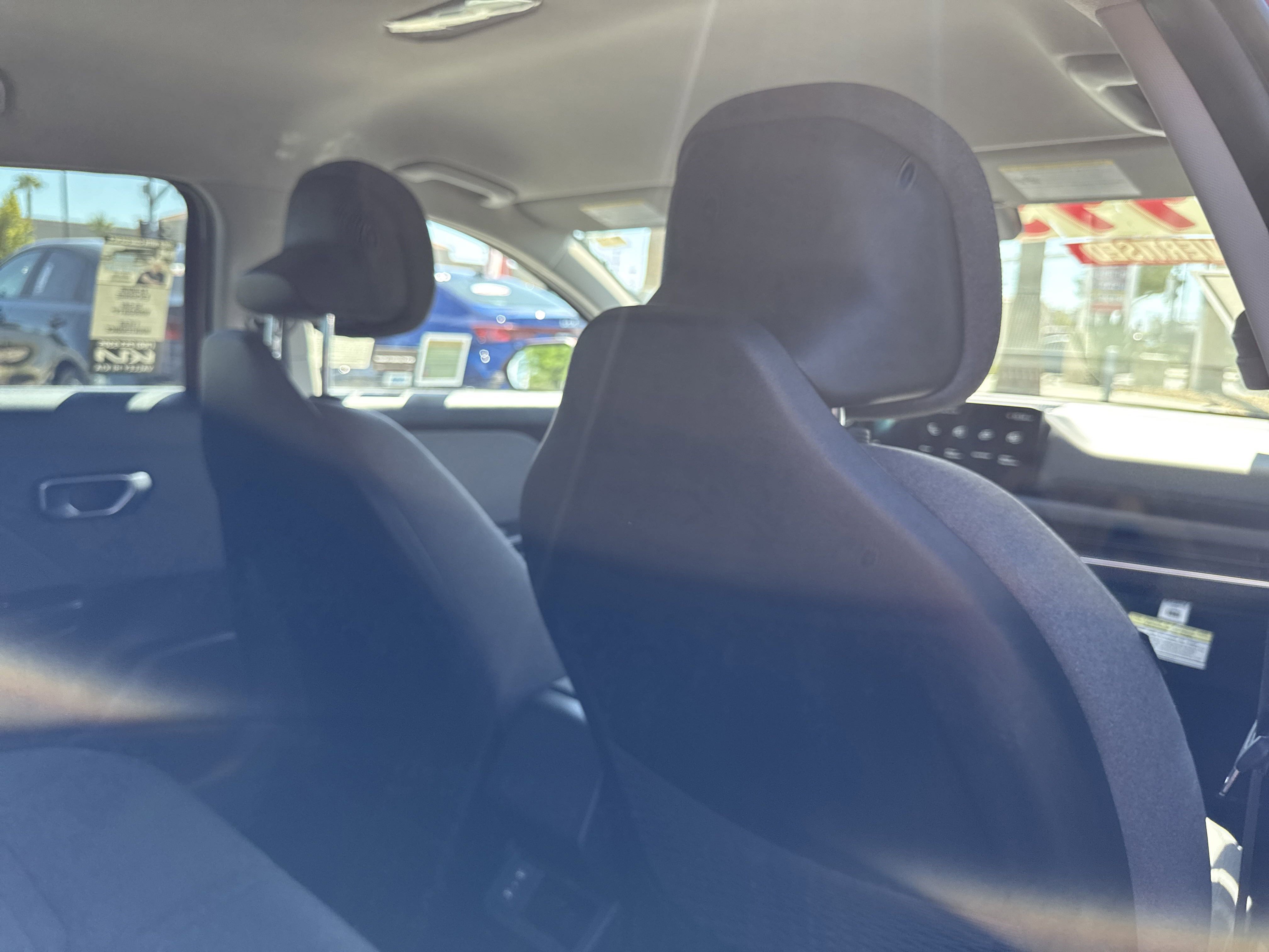 2025 Kia K4 EX photo 11