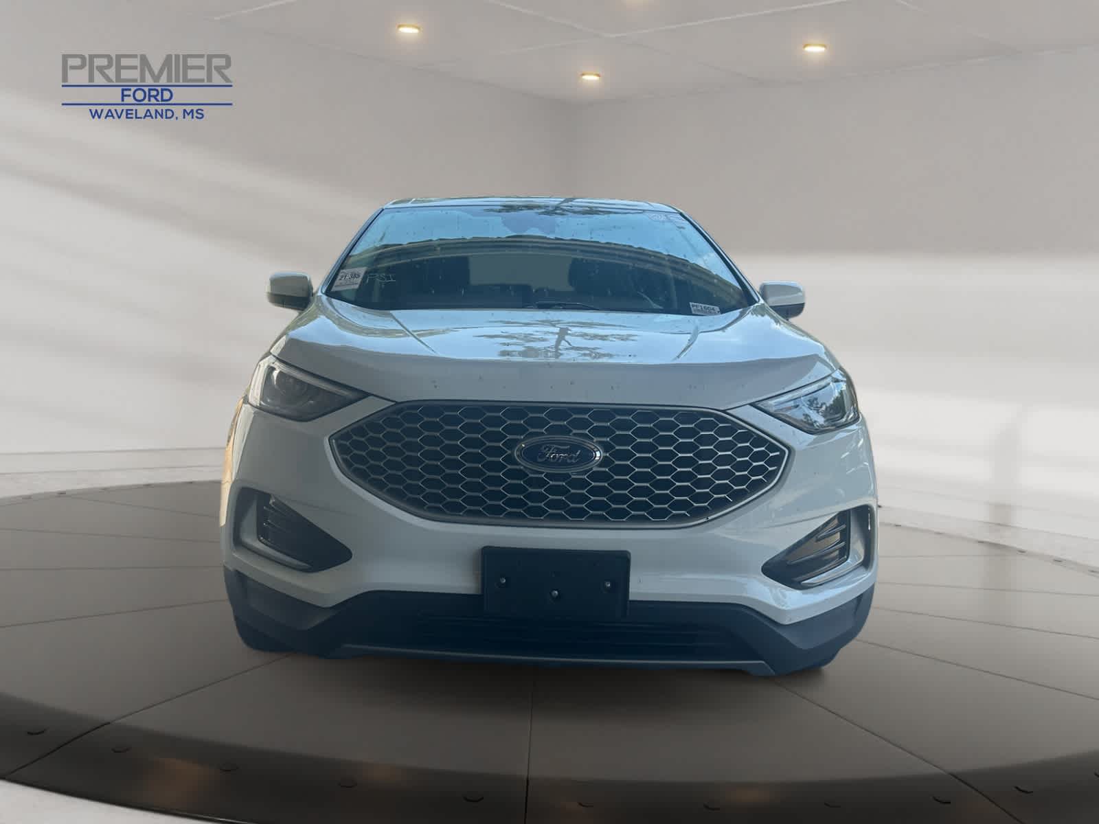 2024 Ford Edge SEL photo 8