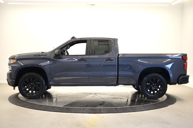 2020 Chevrolet Silverado 1500 Custom photo 5
