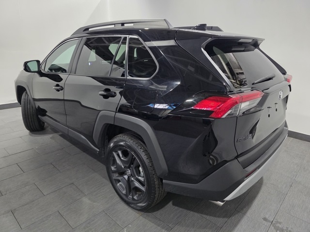 2024 Toyota RAV4 Adventure photo 3
