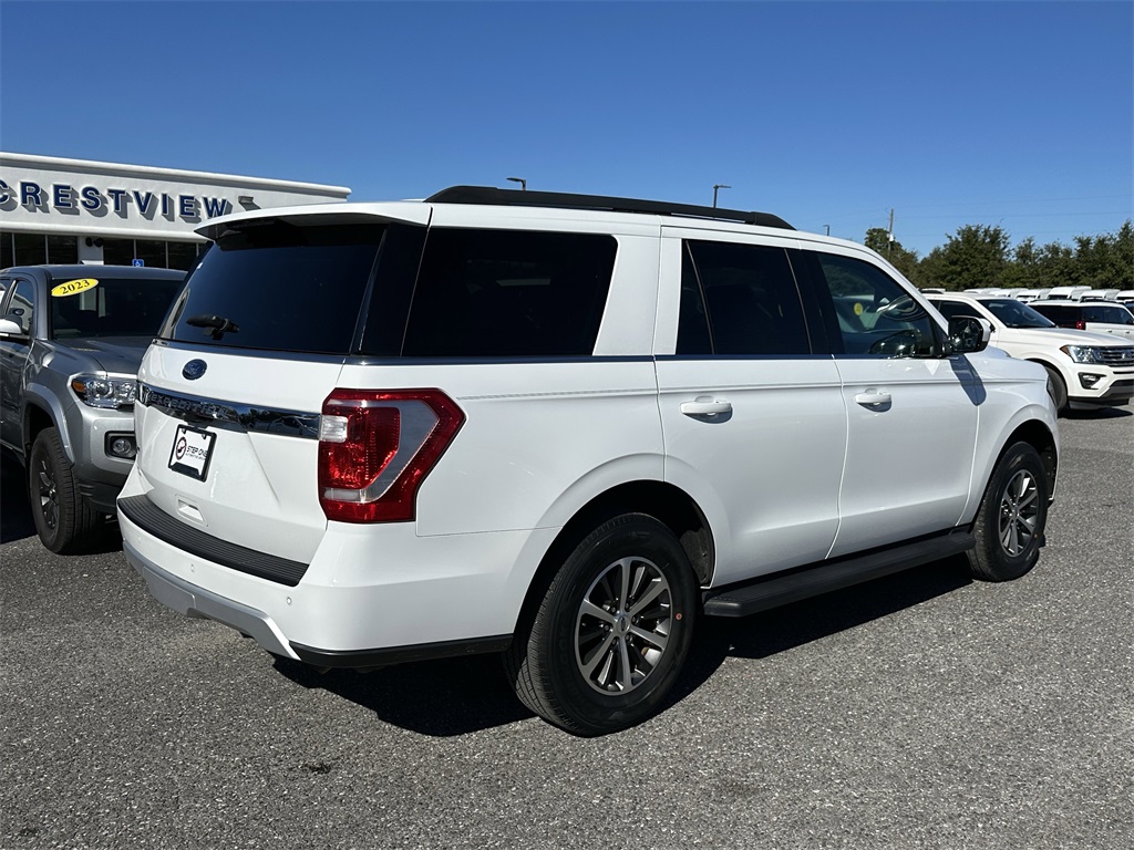 2019 Ford Expedition XLT photo 2