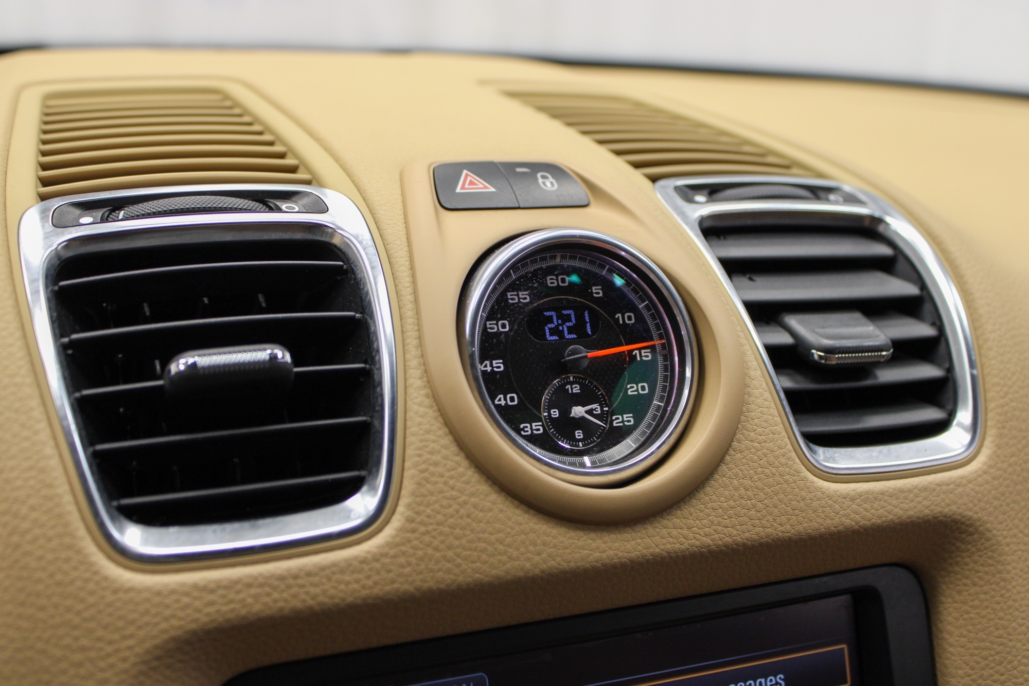 2014 Porsche Boxster Base photo 31