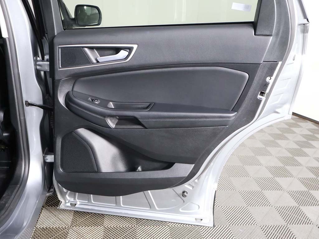 2024 Ford Edge SEL photo 22