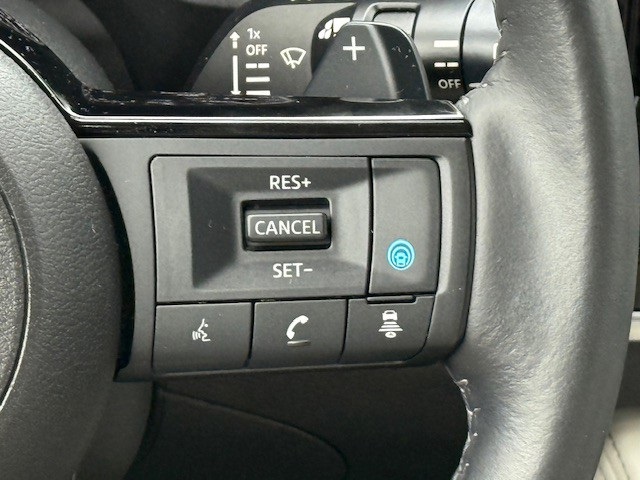 2023 Nissan Rogue SL photo 26