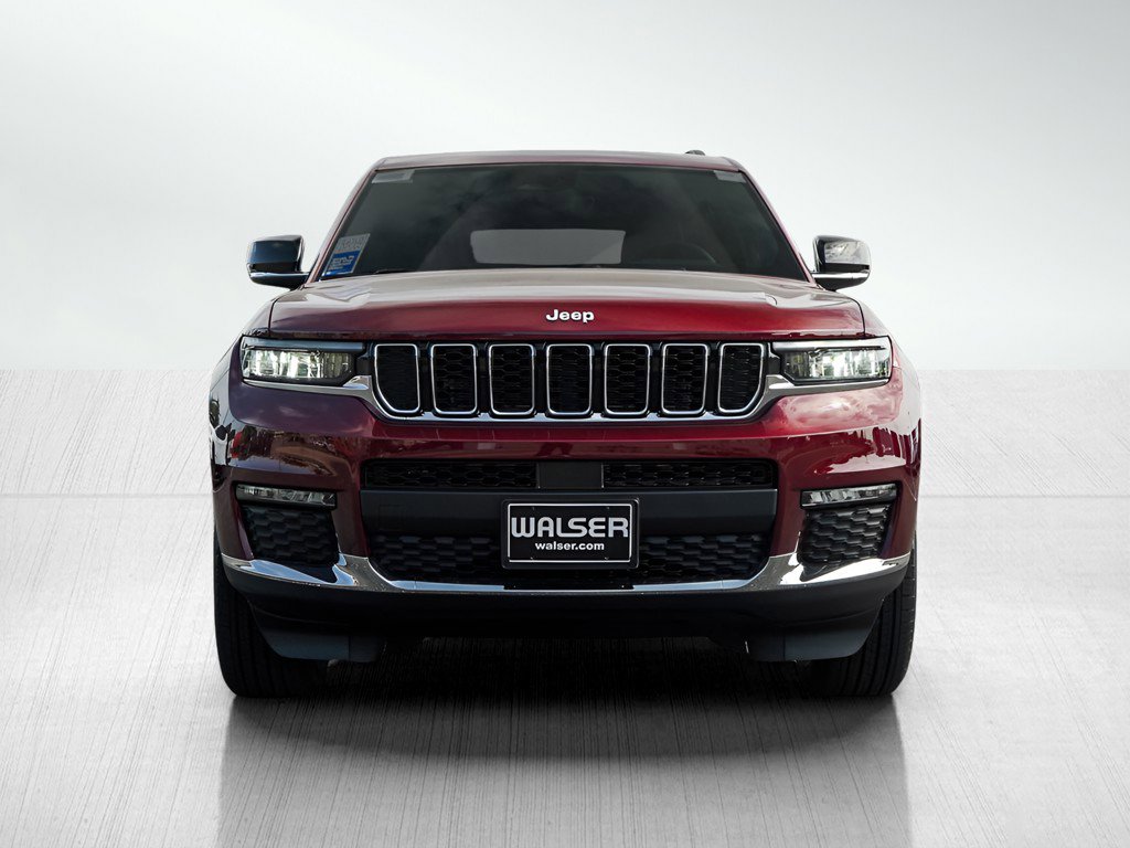 2025 Jeep Grand Cherokee Limited photo 2