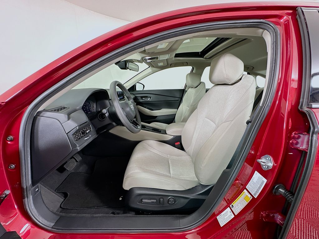 2025 Honda Accord 1.5T SE photo 21
