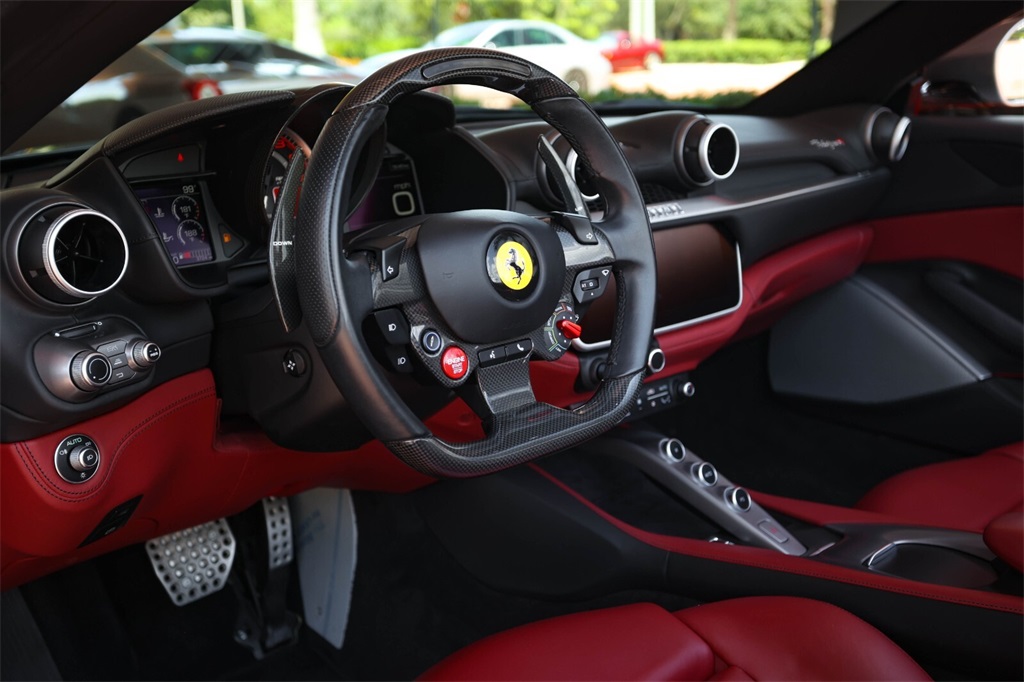 2022 Ferrari Portofino Base photo 19
