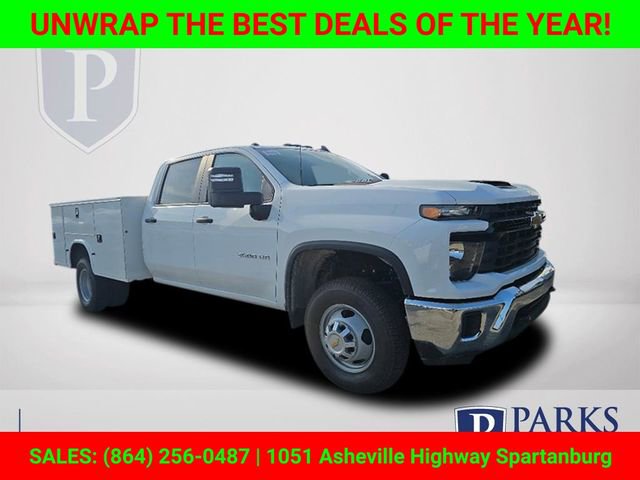 2025 Chevrolet Silverado 3500HD Work Truck's photo