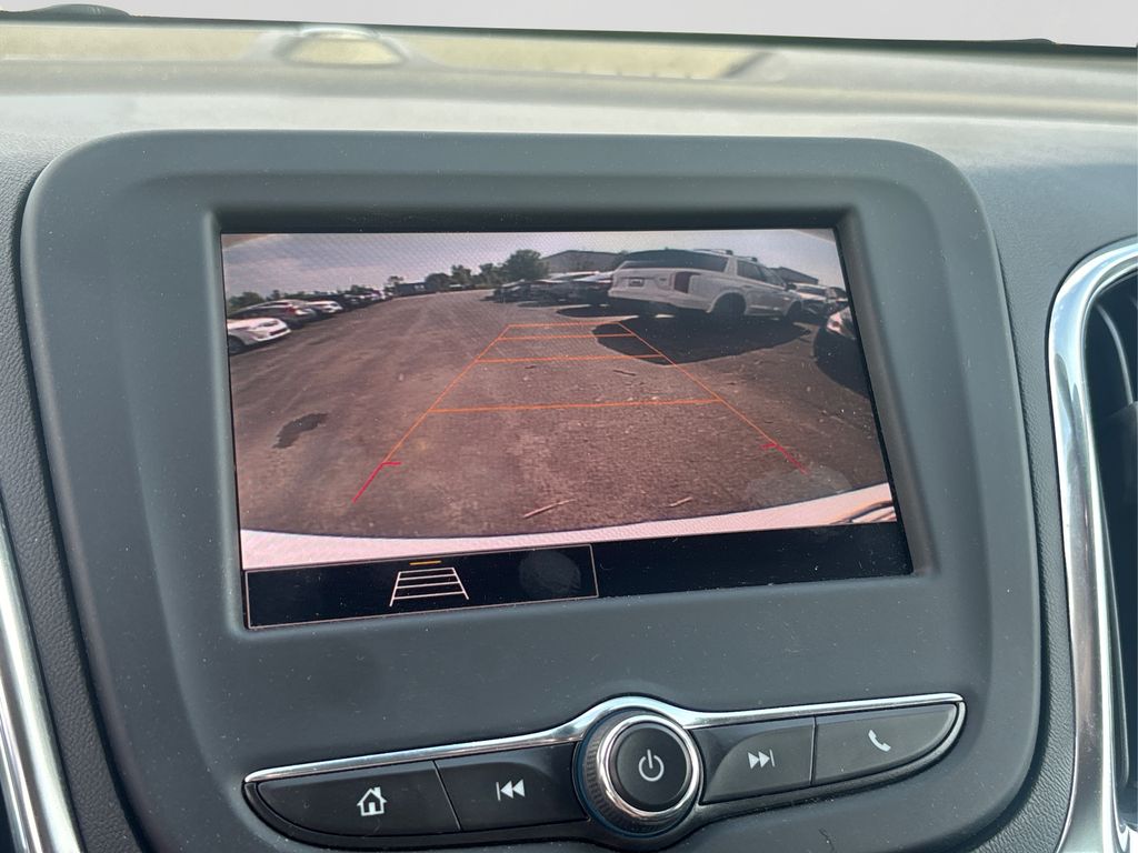 2022 Chevrolet Equinox LT photo 24