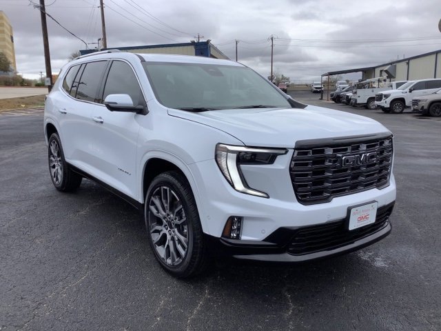 2026 GMC Acadia Denali Ultimate's photo