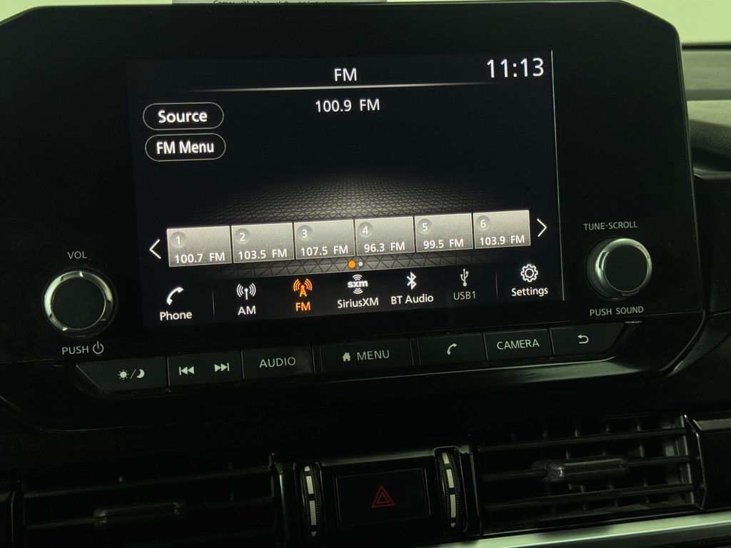 2022 Nissan Pathfinder S photo 11