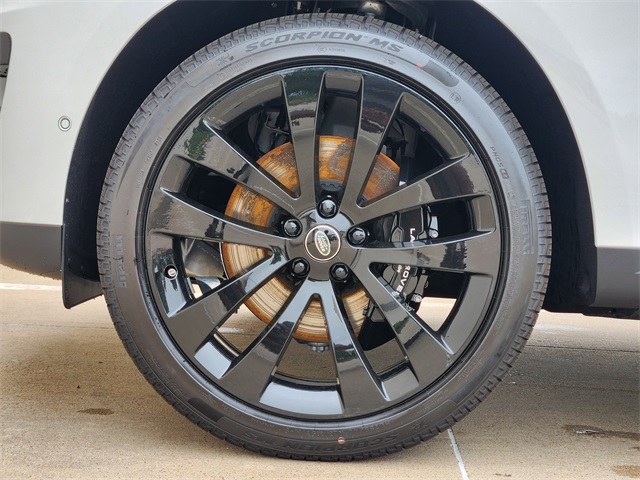 2025 Land Rover Range Rover Sport SE photo 5