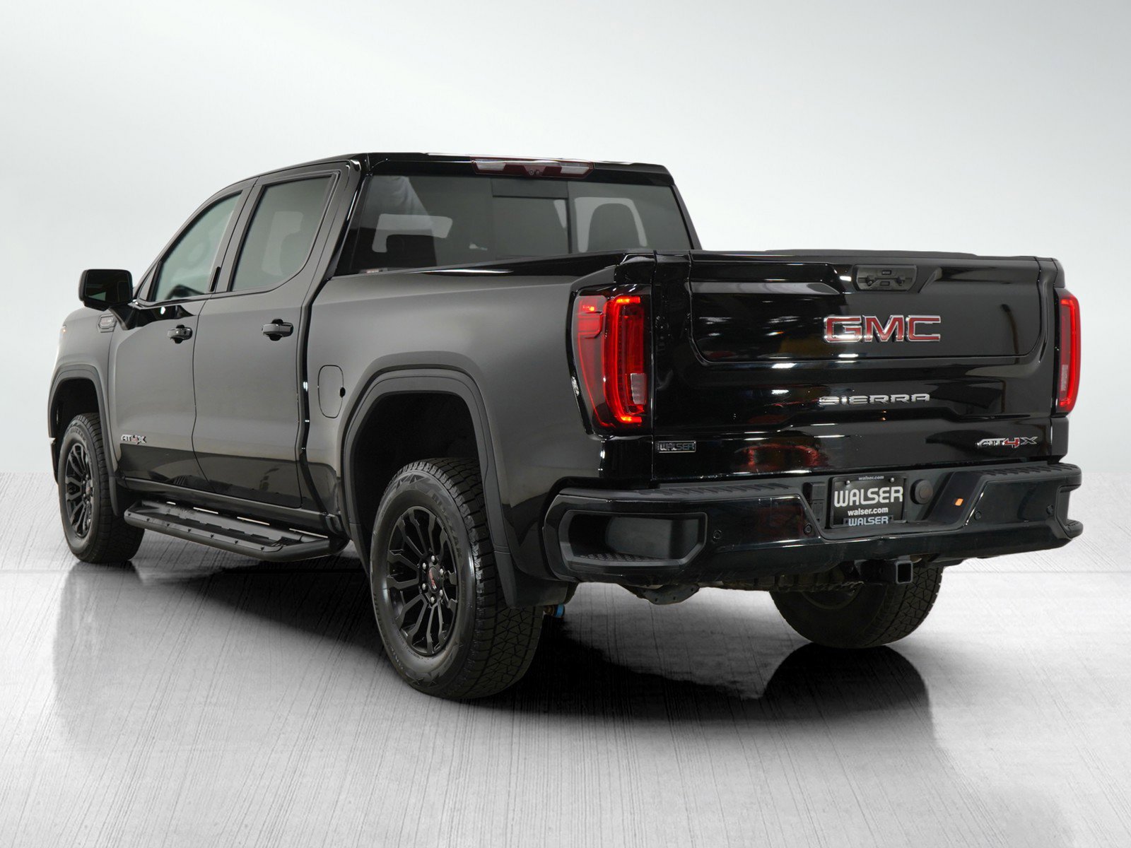2022 Gmc Sierra AT4X photo 3
