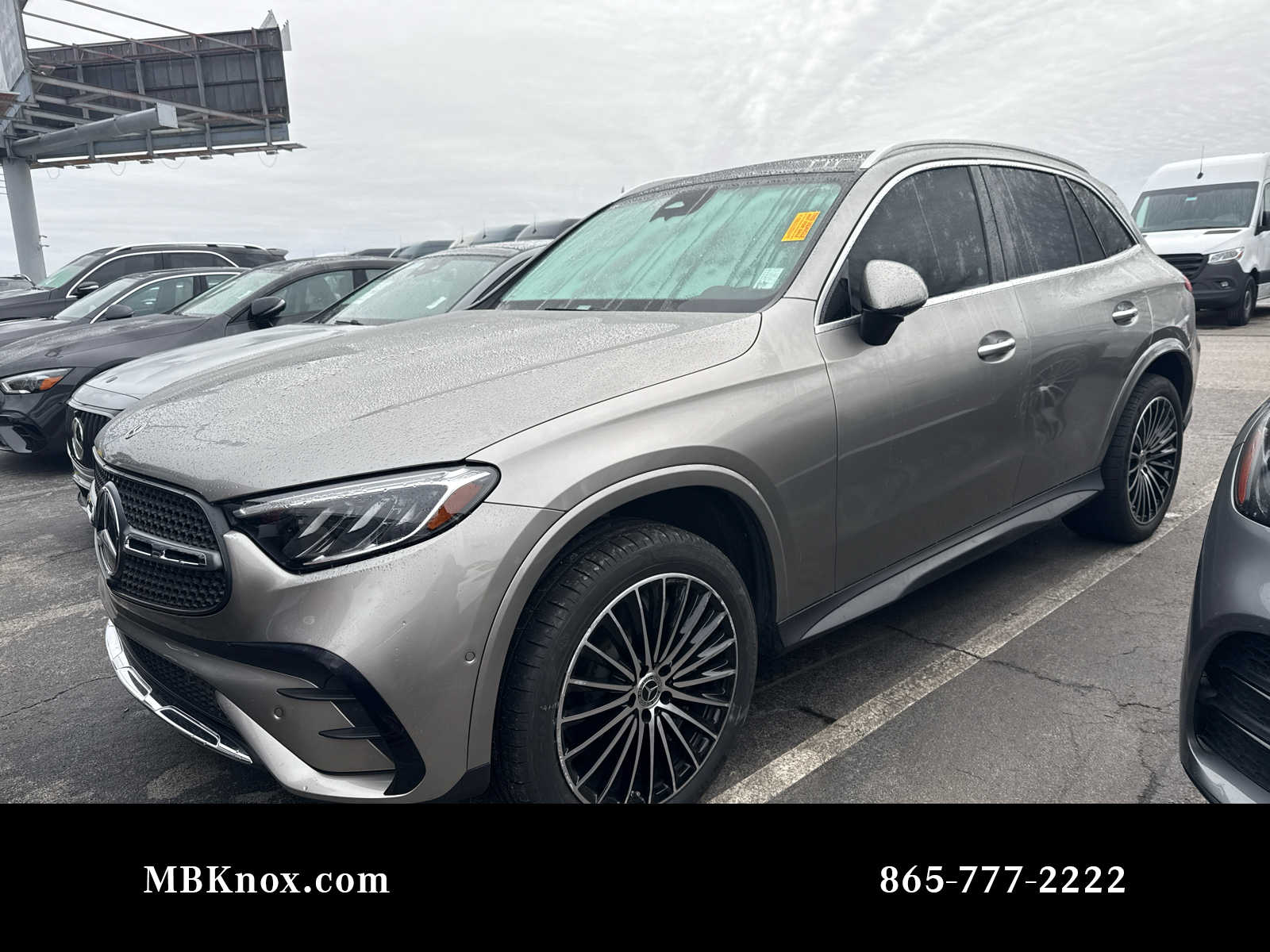 2023 Mercedes-Benz GLC GLC 300's photo