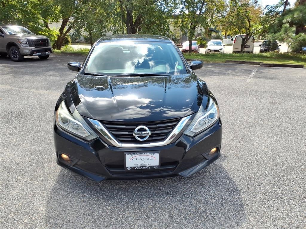 2017 Nissan Altima 2.5 SV photo 8
