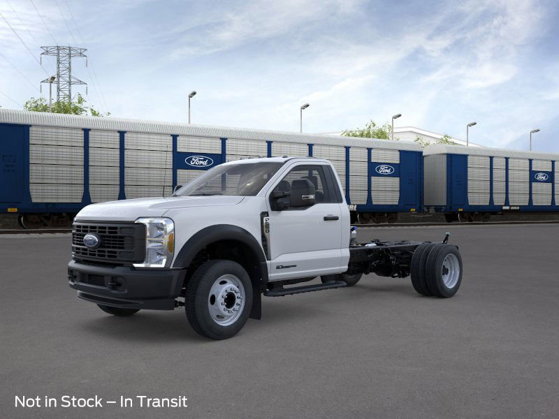 2026 Ford F-550 Super Duty Chassis Cab XL's photo