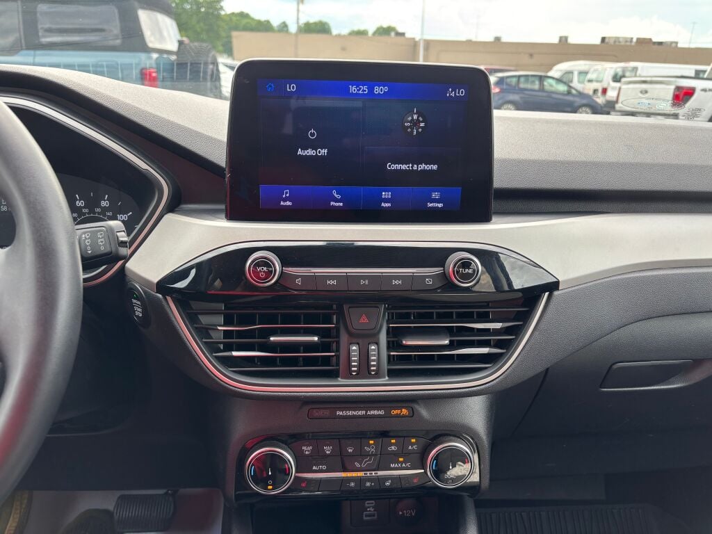 2022 Ford Escape SE photo 22