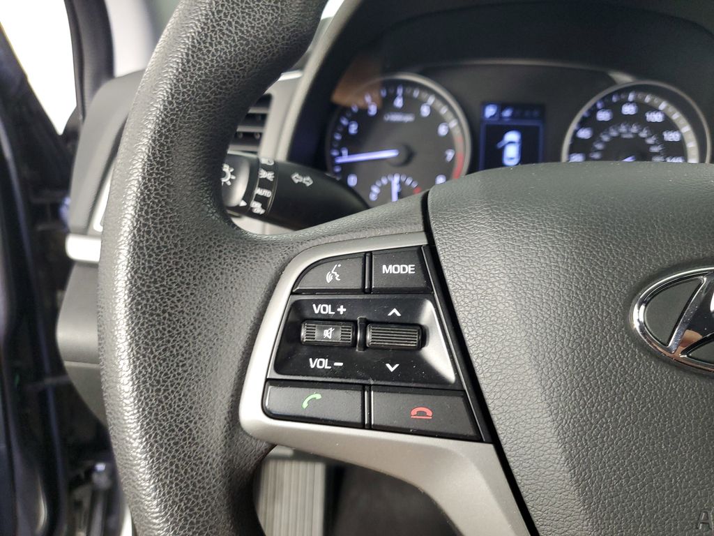 2018 Hyundai Elantra SEL photo 23