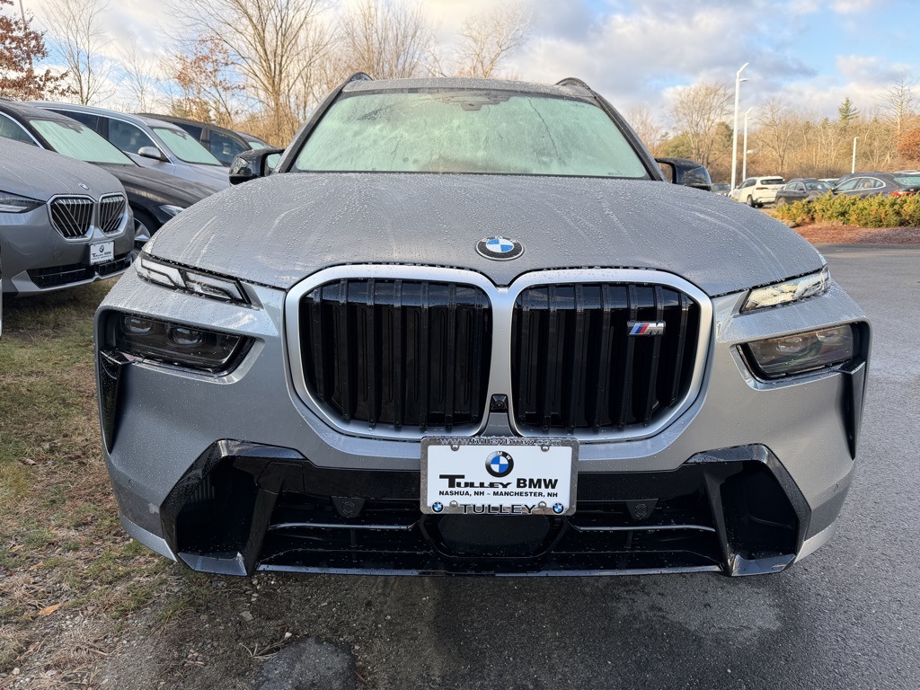 2026 Bmw X7 M60i photo 2