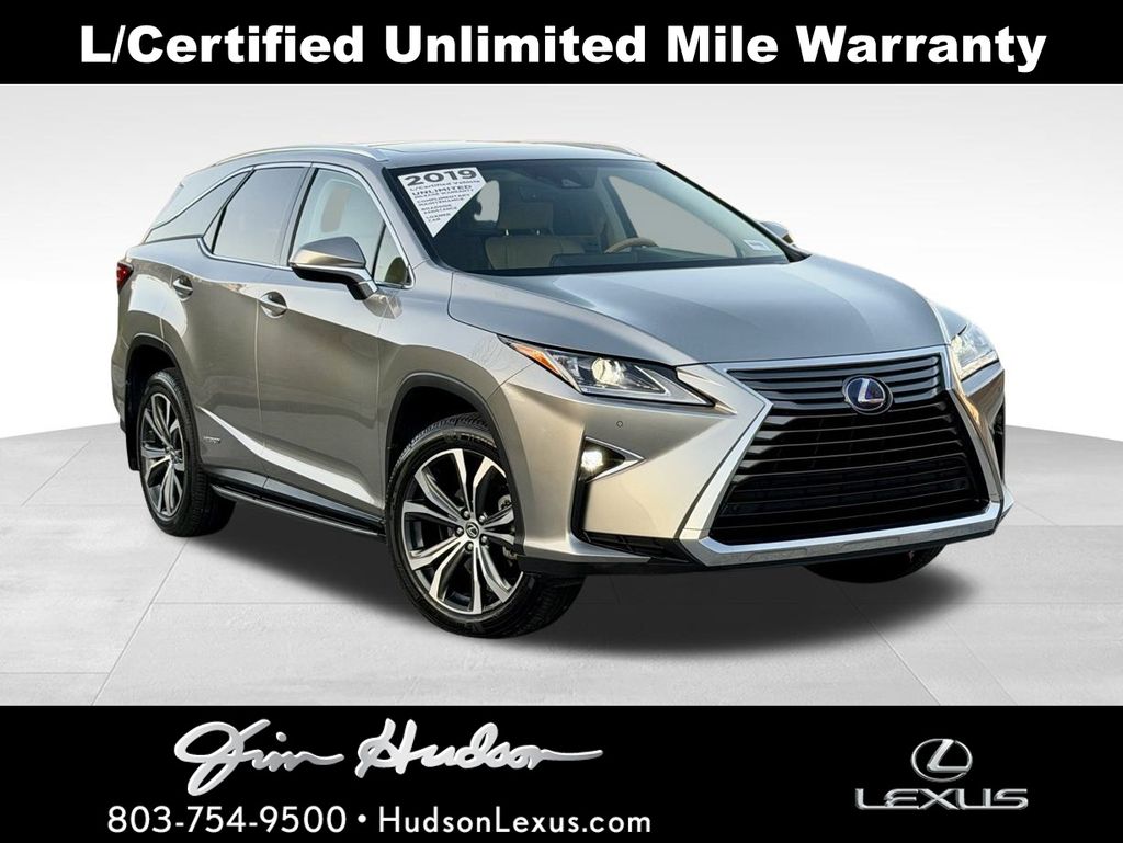 2019 Lexus RX Hybrid 450hL's photo
