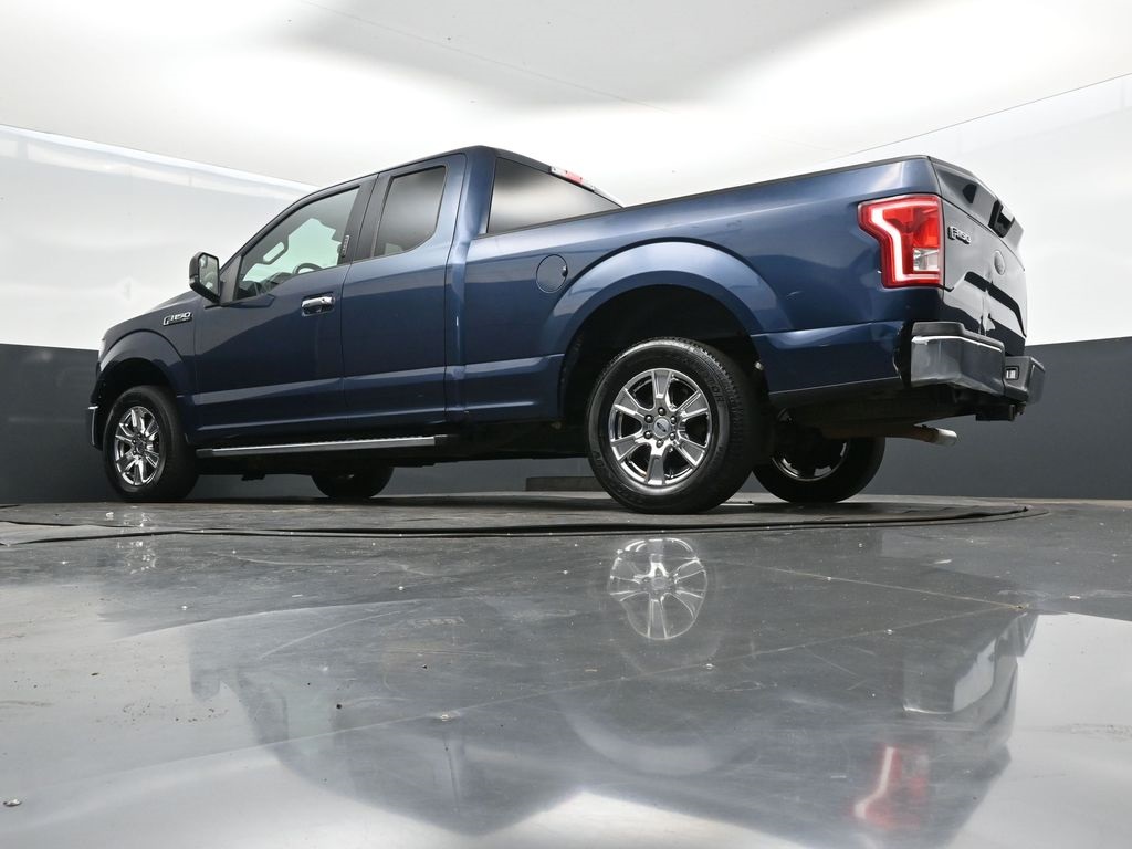 2017 Ford F-150 XLT photo 37