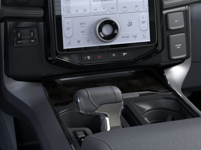 2024 Ford F-150 Lightning photo 14