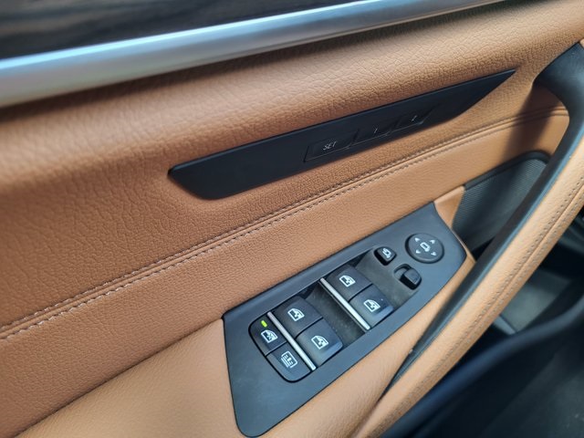 2023 Bmw M550i xDrive photo 14