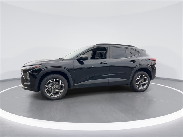 2024 Chevrolet Trax LT photo 4