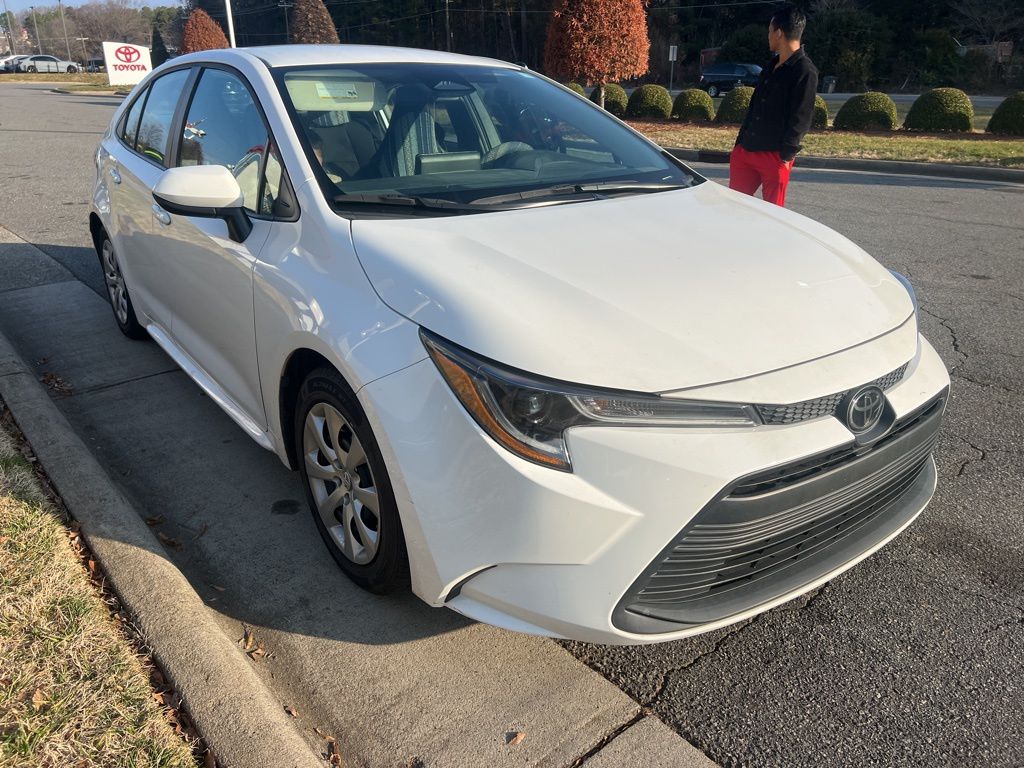 2024 Toyota Corolla LE