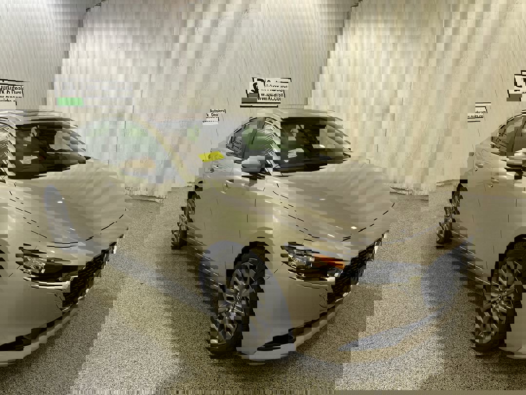 2025 Mazda Mazda3 Preferred