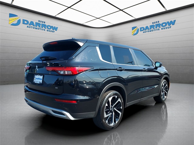 2023 Mitsubishi Outlander SE photo 4