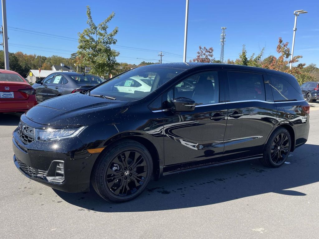 2026 Honda Odyssey photo 2