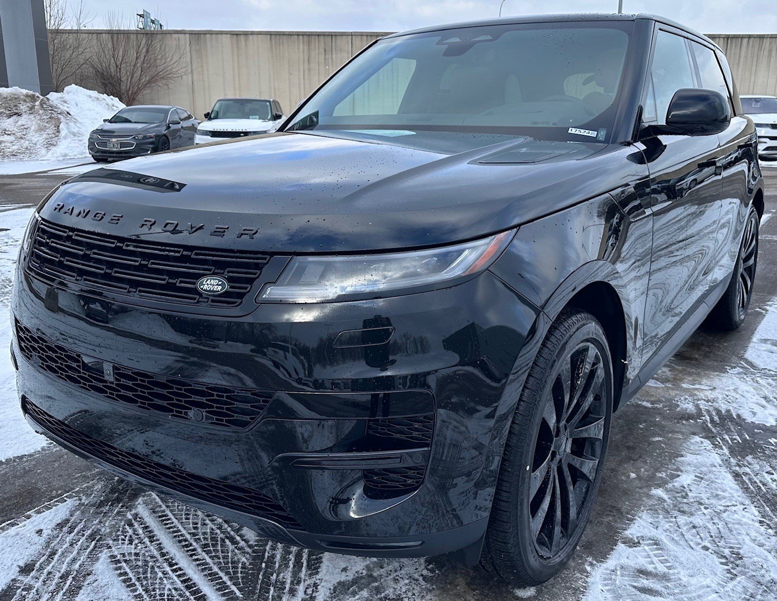 2026 Land Rover Range Rover Sport SE's photo