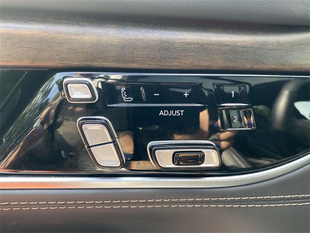 2023 Jeep Wagoneer Series II Limited photo 19