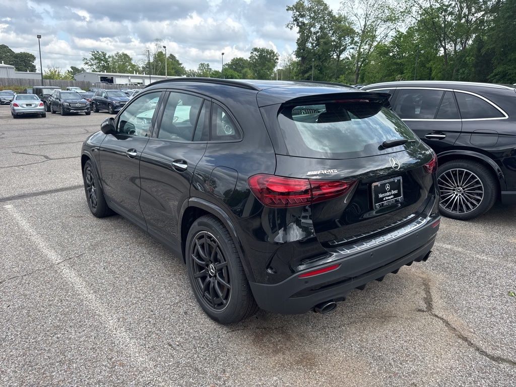 2025 Mercedes Benz GLA AMG 35 4MATIC photo 2