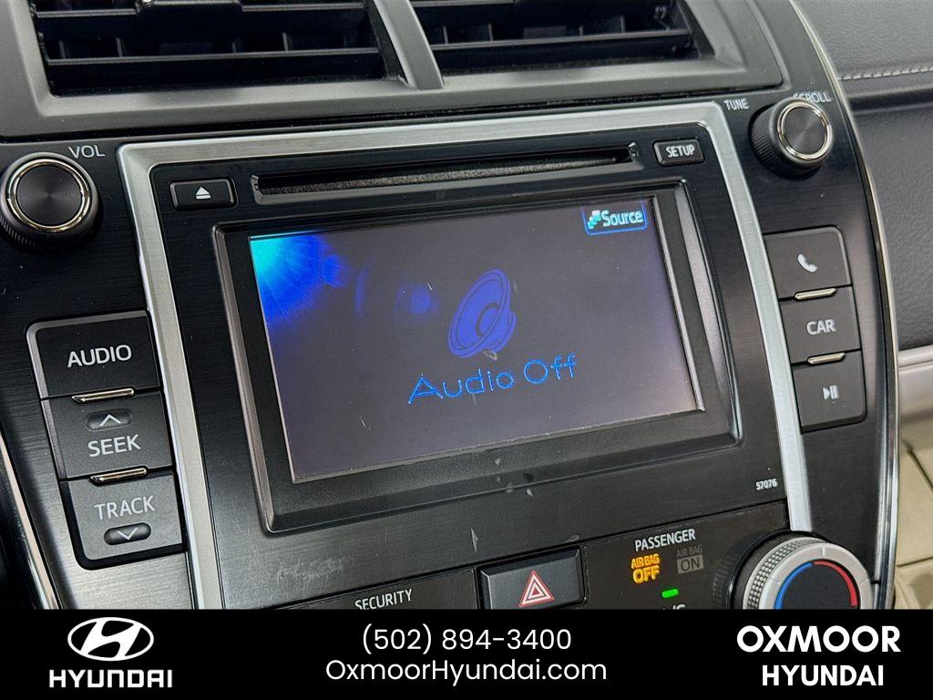 2013 Toyota Camry L photo 12