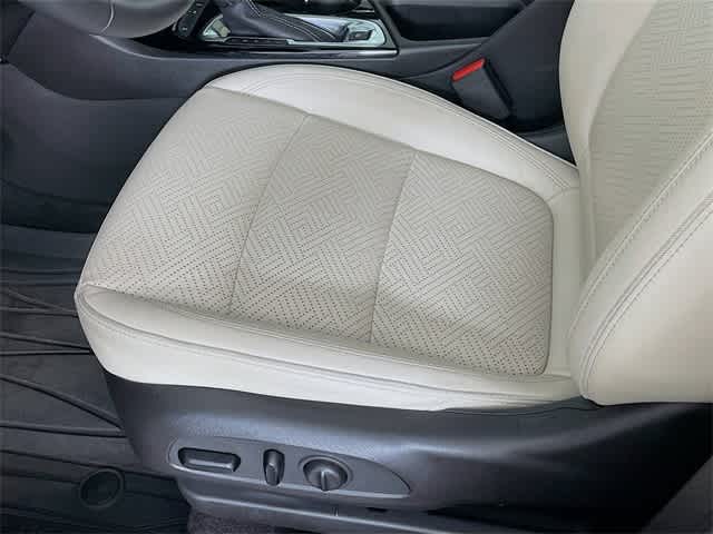 2021 Buick Encore GX Essence photo 21