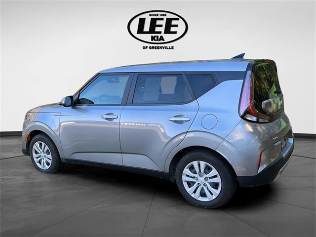 2023 Kia Soul LX photo 4
