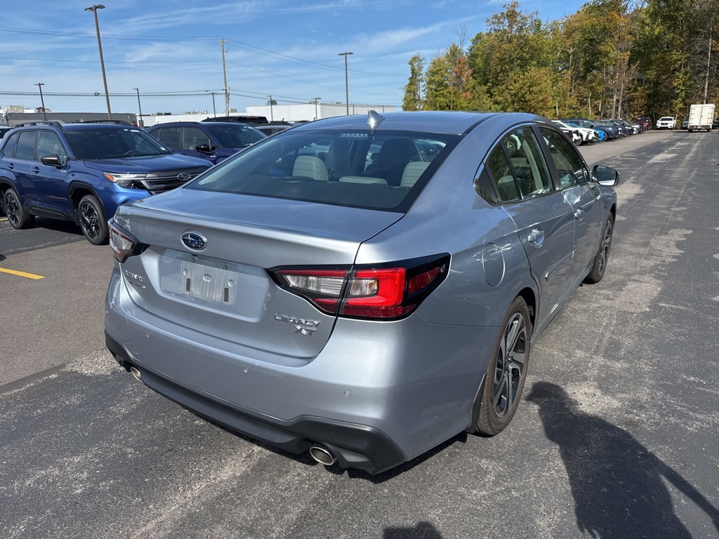 2022 Subaru Legacy Limited XT photo 4
