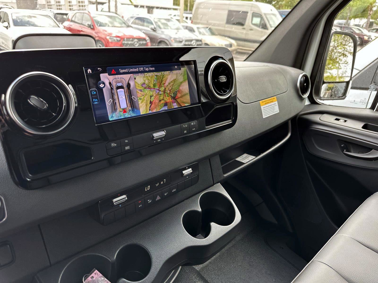 2026 Mercedes Benz Sprinter 2500 photo 16