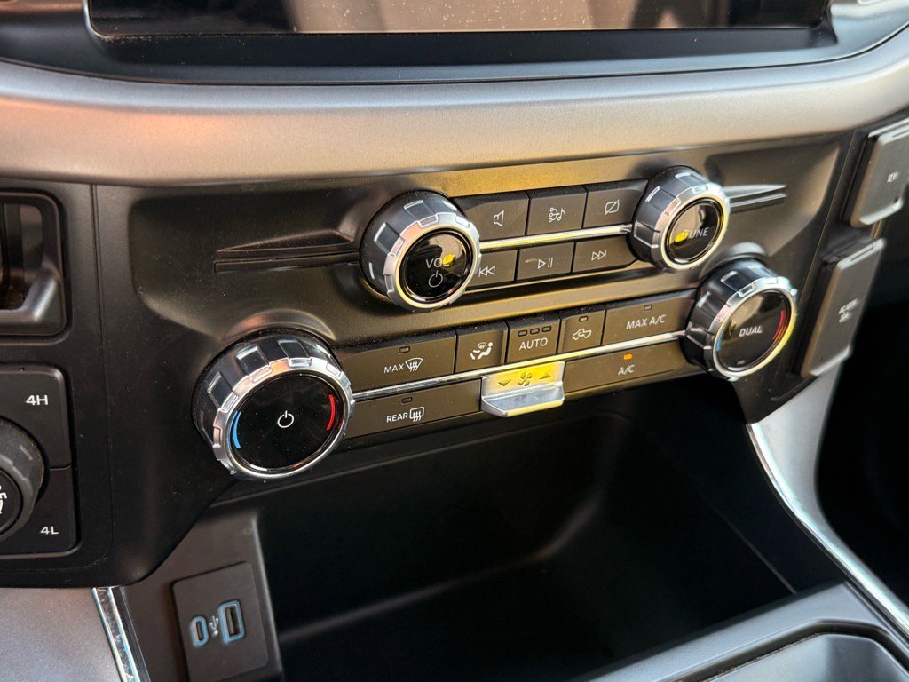 2024 Ford F-150 XLT photo 17