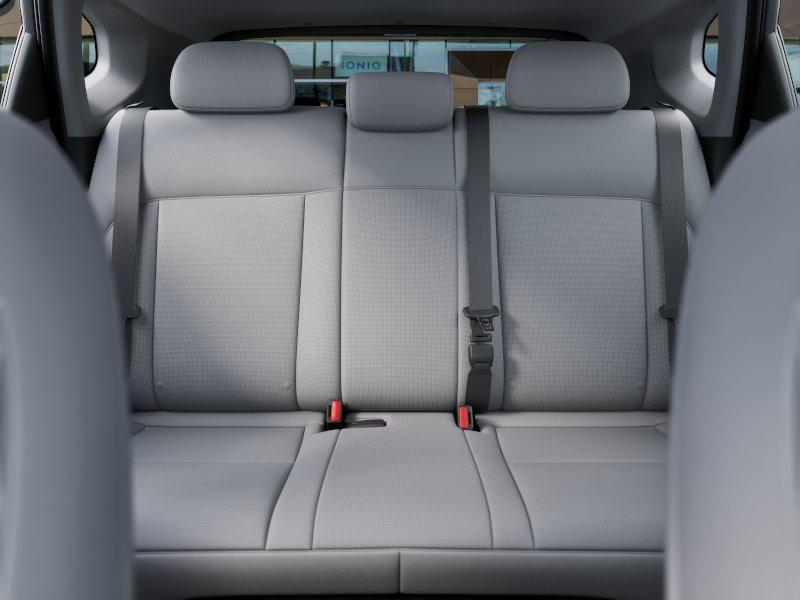 2026 Hyundai Kona SE photo 10