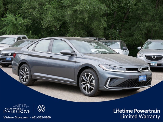 2025 Volkswagen Jetta SE's photo