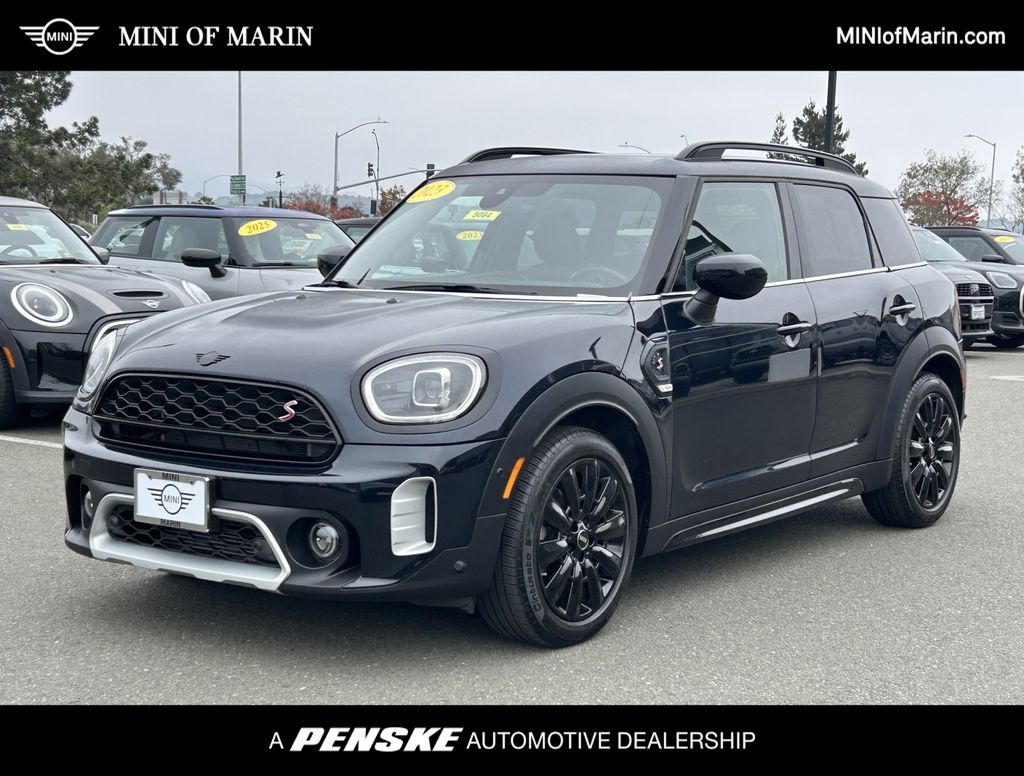 2023 MINI Countryman S's photo
