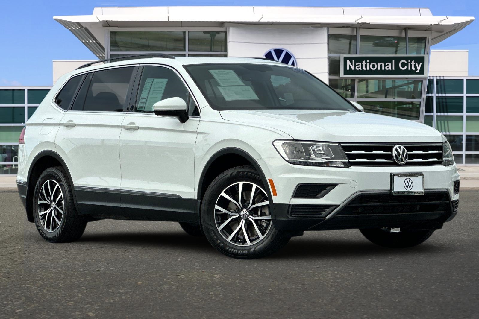 2021 Volkswagen Tiguan SE photo 2