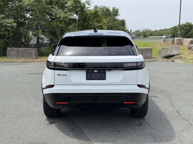 2026 Land Rover Range Rover Velar SE photo 3