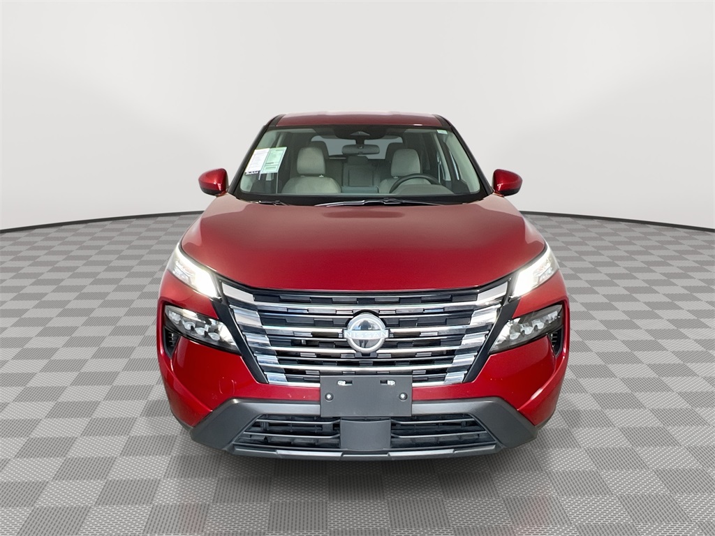 2025 Nissan Rogue SV photo 2