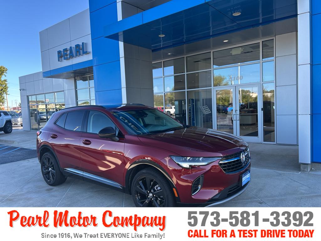 2022 Buick Envision Essence's photo